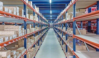 Police za teške terete Police za teške terete