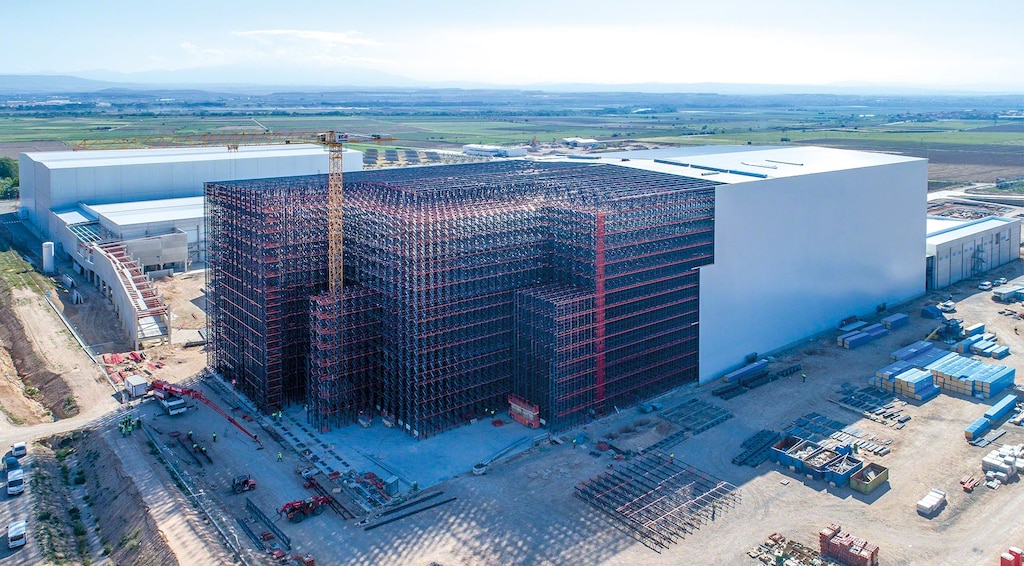 Samonosiva regalna skladišta Samonosiva regalna skladišta