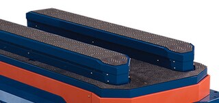 Modeli AMR 600 I AMR 1500 opremljeni su platformama za podizanje